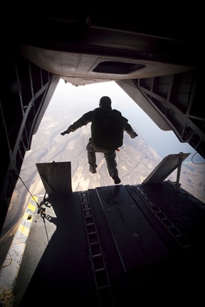 15th MEU Force Recon sustainment jump