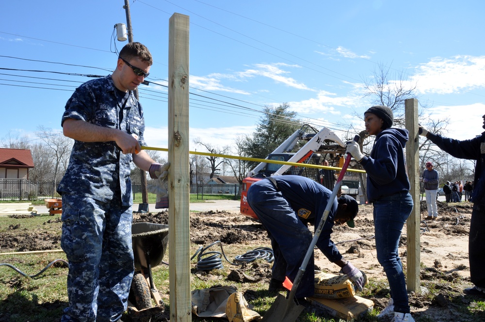 NRD Houston sailors help build a park