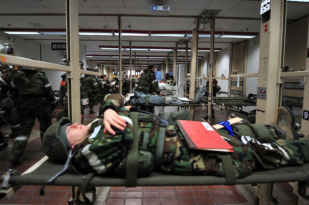 Osan airmen respond to simulated attacks during BB 12-03