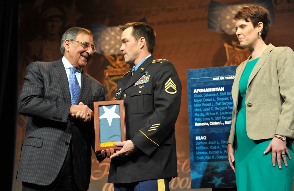 Romesha honored at Pentagon ceremony