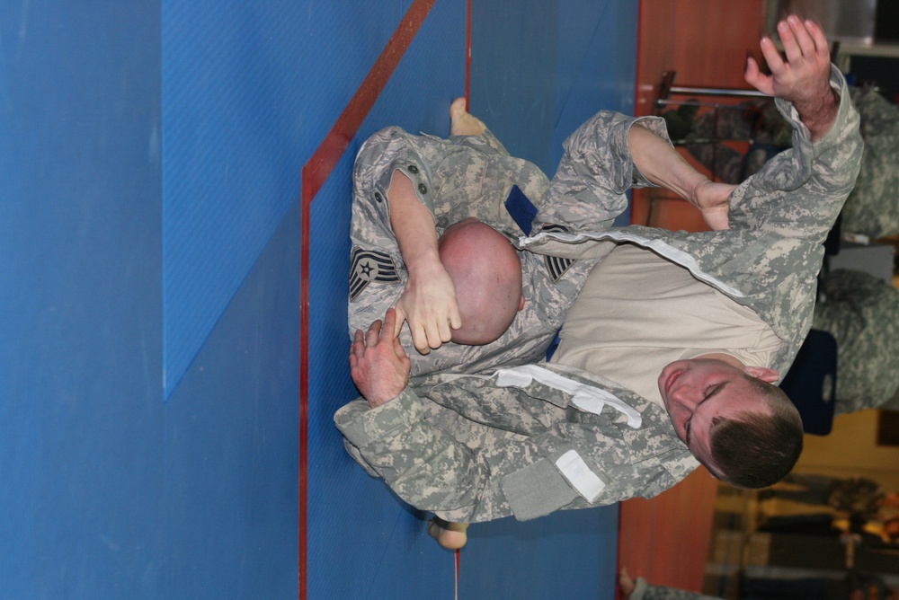Guardsman is returning chamption at MONG combatives tournament