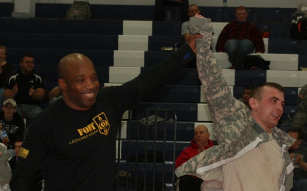 Guardsman is returning chamption at MONG combatives tournament