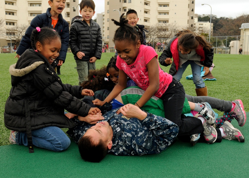 USS Blue Ridge community service event