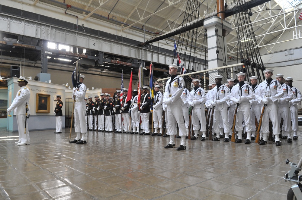 CNO meets with United Arab Emirates navy commander