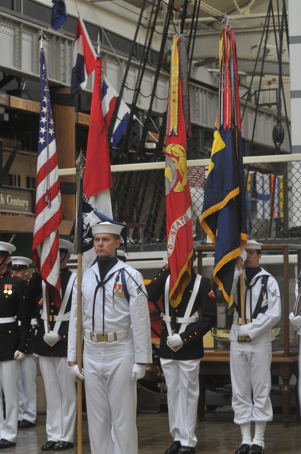 CNO meets with United Arab Emirates navy commander