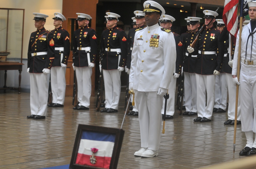 CNO meets with United Arab Emirates navy commander