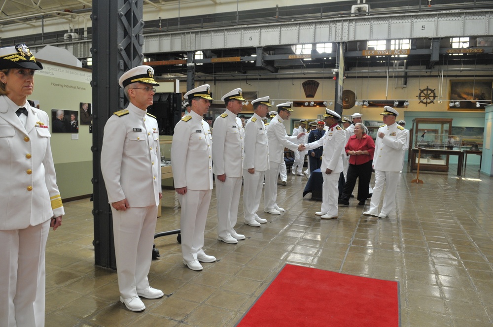 CNO meets with United Arab Emirates navy commander