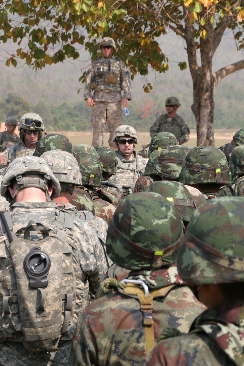 Royal Thai, US soldiers conduct door-breaching training during Exercise Cobra Gold 2013