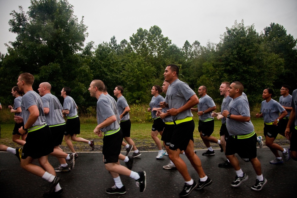 114th Signal Battalion run