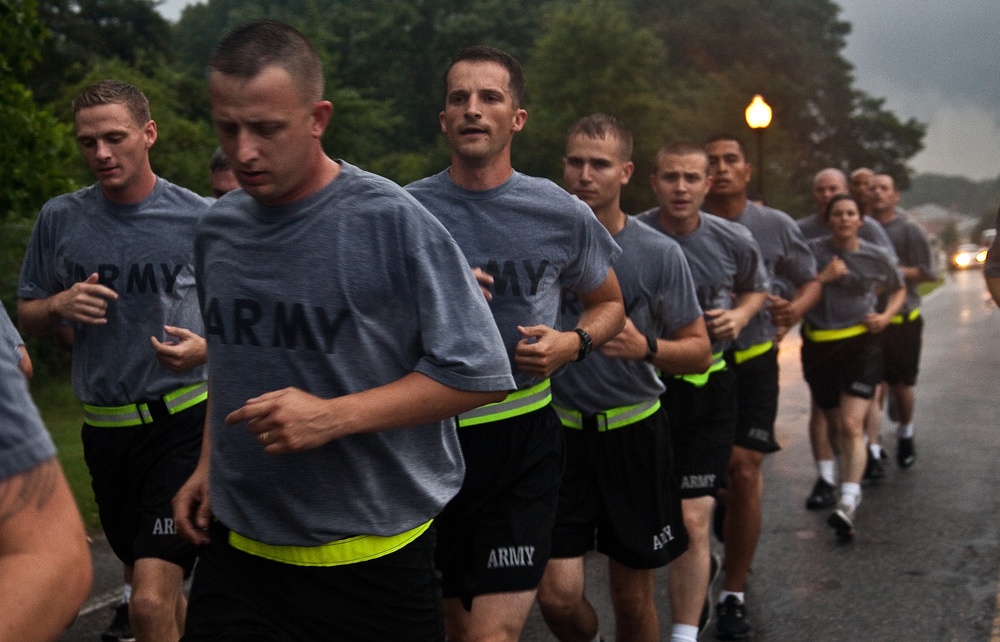 114th Signal Battalion run