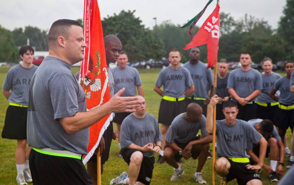 114th Signal Battalion run