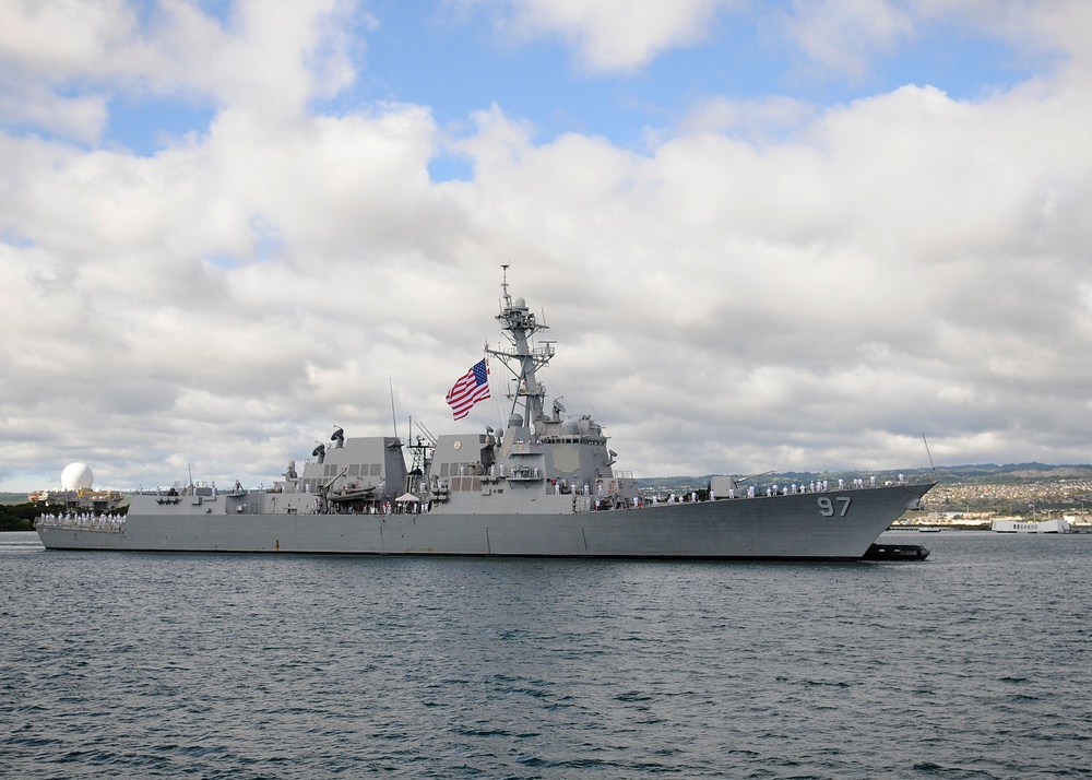 USS Halsey arrives at new home port