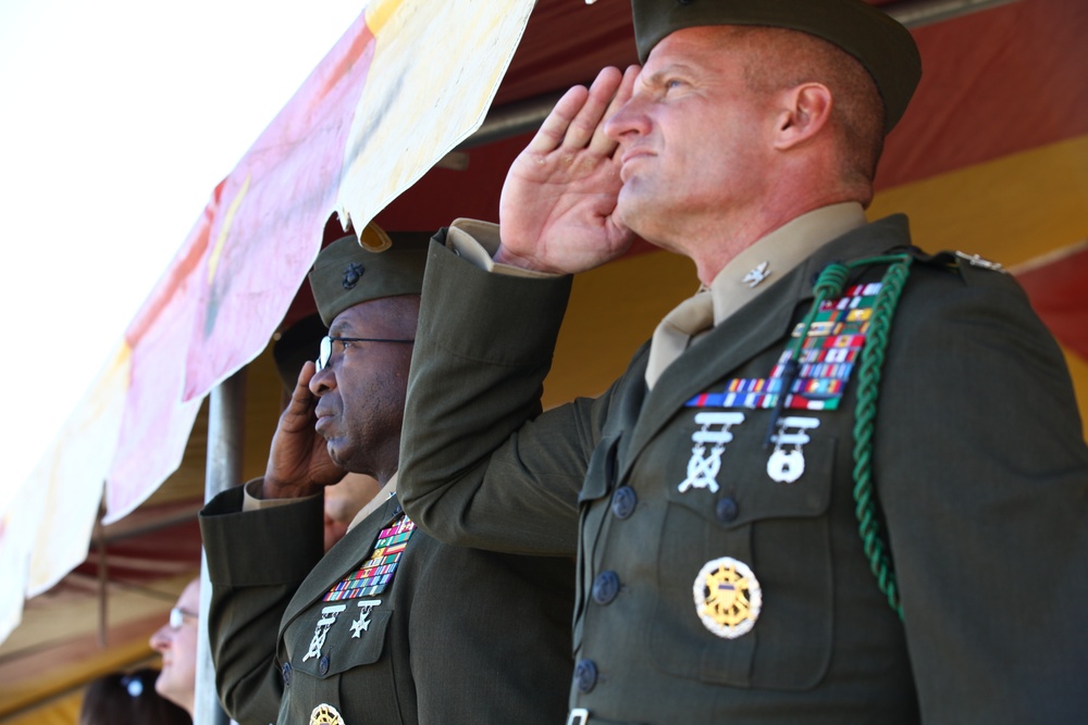 Marine honored, posthumously awarded Bronze Star