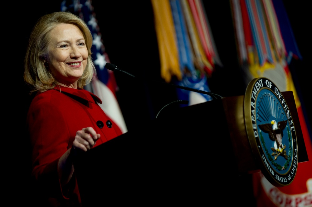 Clinton receives award