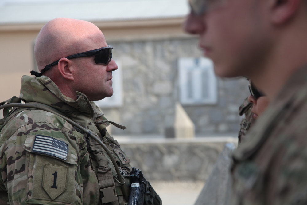 Command Sgt. Maj. Sasser coin ceremony