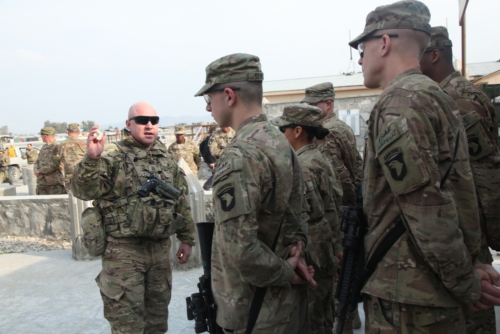 Command Sgt. Maj. Sasser coin ceremony