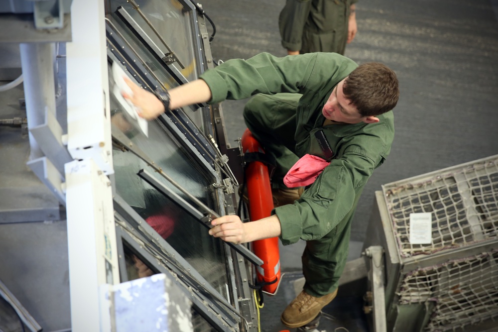 USS Kearsarge activity