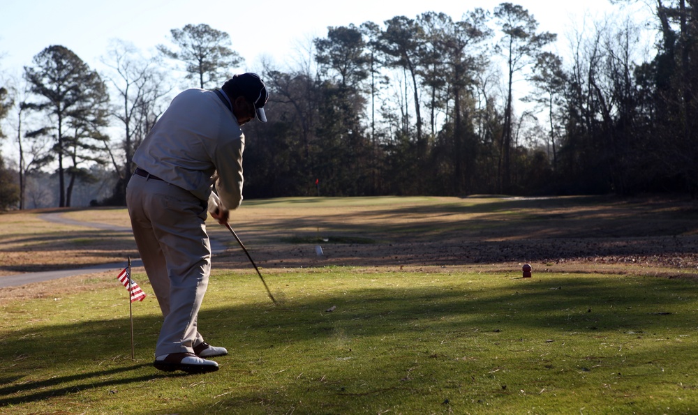 Big Game Challenge: Golfers hit greens for unique tournament before big game