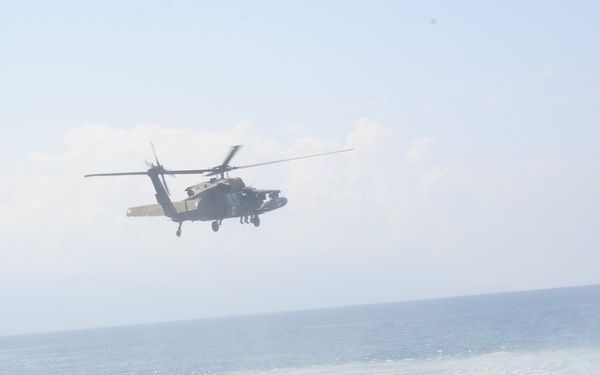 US, Honduran special forces conduct helocast training