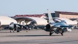 The Flying Dutchmen Train at MCAS Yuma