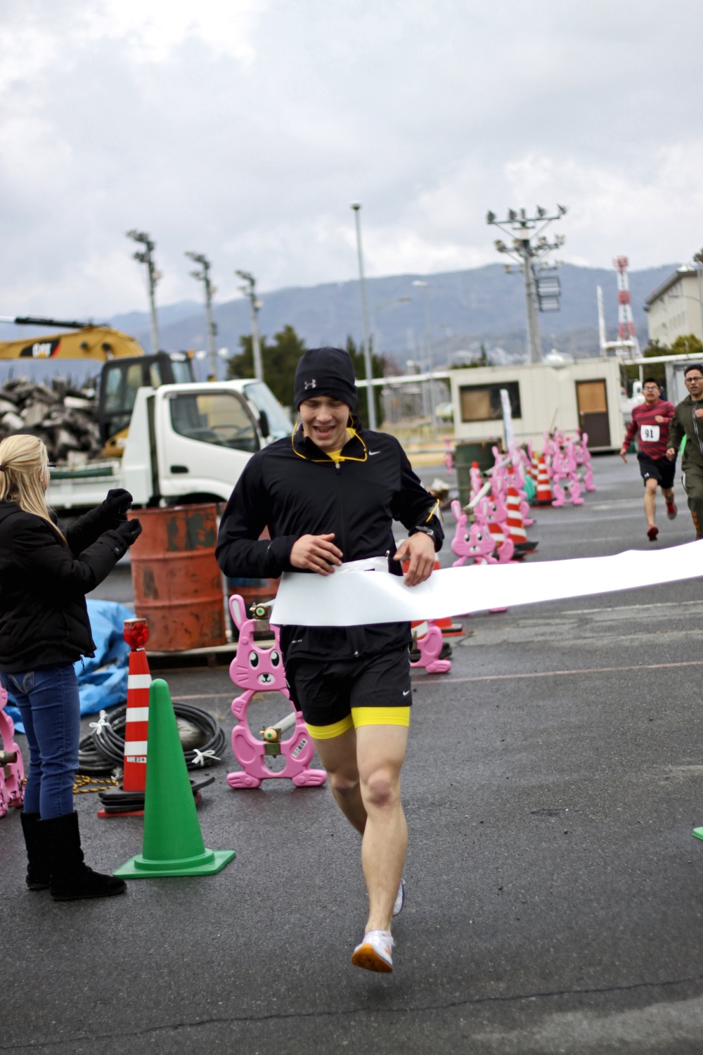 Station residents run for fun during Gokkan 2.5 kilometer race