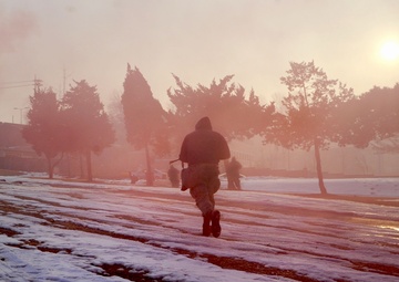 Airmen train, defend US, Korean assets