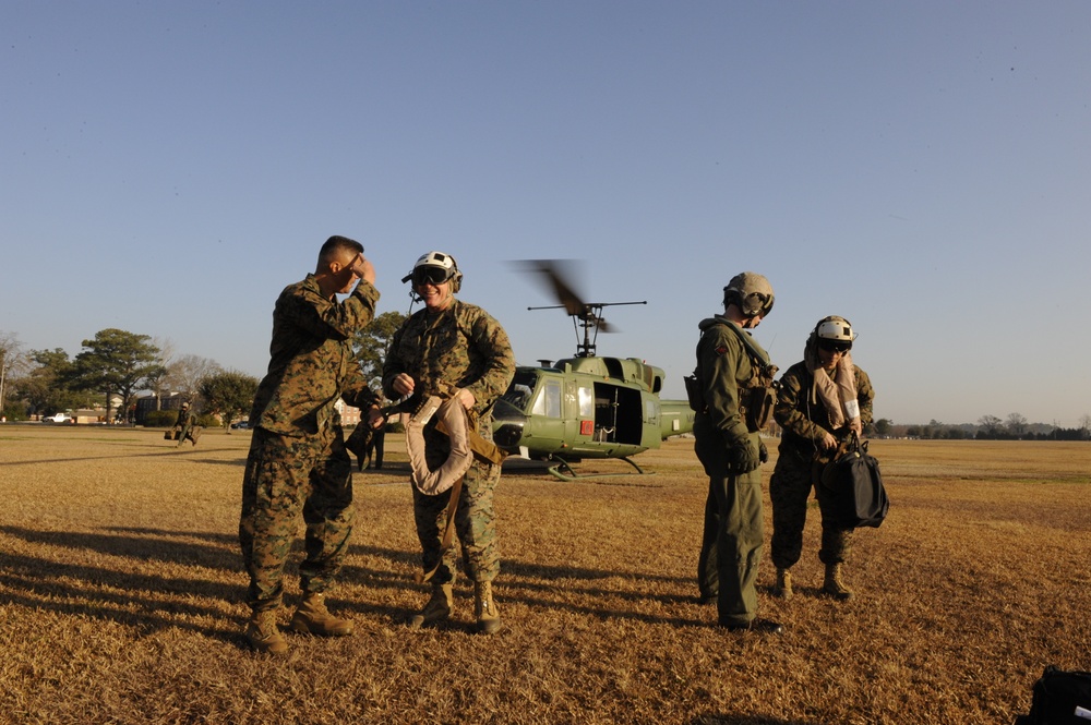 Barrett visits Camp Lejeune