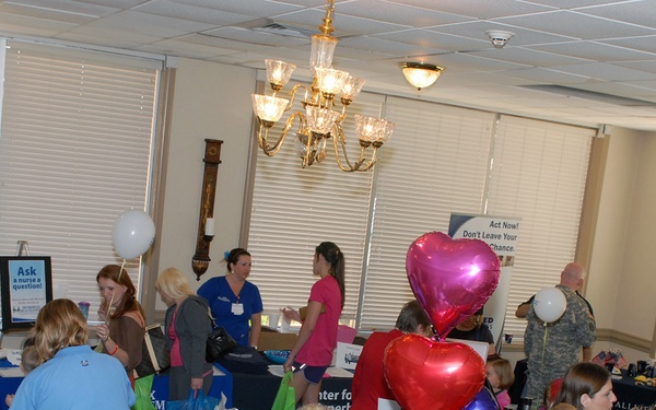 Hood Howdy beneficial to soldier, family newcomers