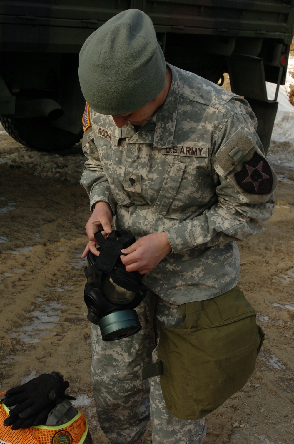 Alpha Distro, 70th BSB conducts CBRN training