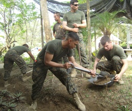 Marines repair local school near Ban Chan Krem