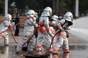 31st MEU, Thai forces conduct decontamination exercise