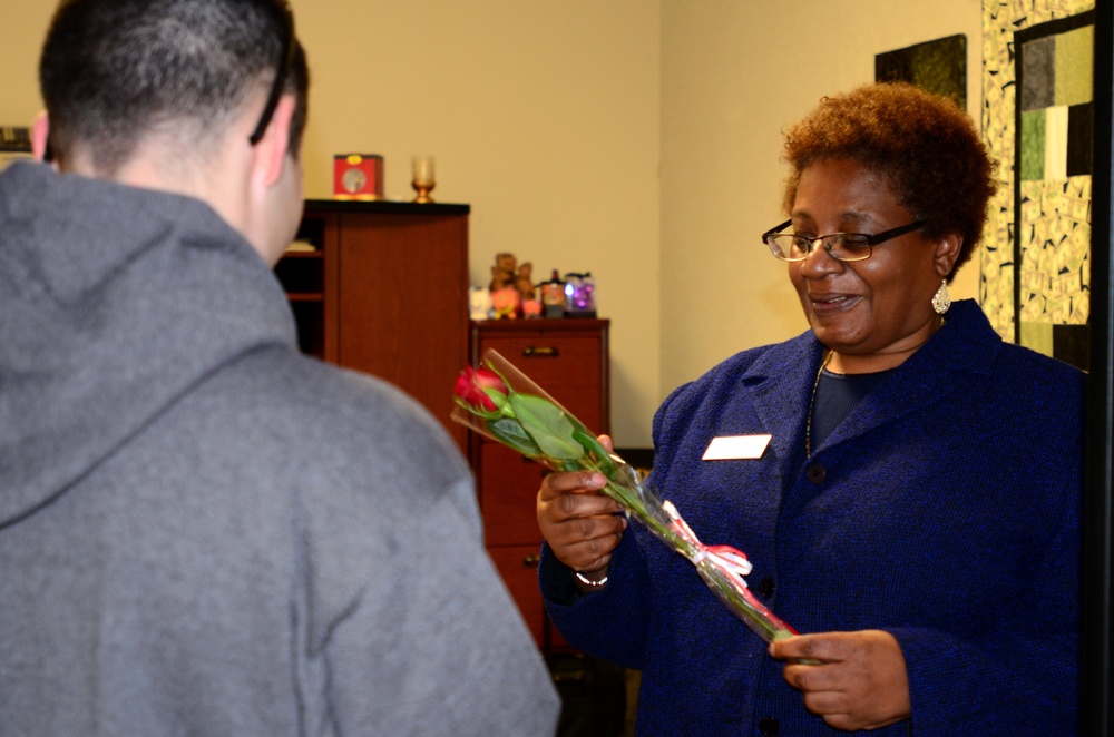 BOSS delivers Valentine’s Day grams to soldiers, families around post