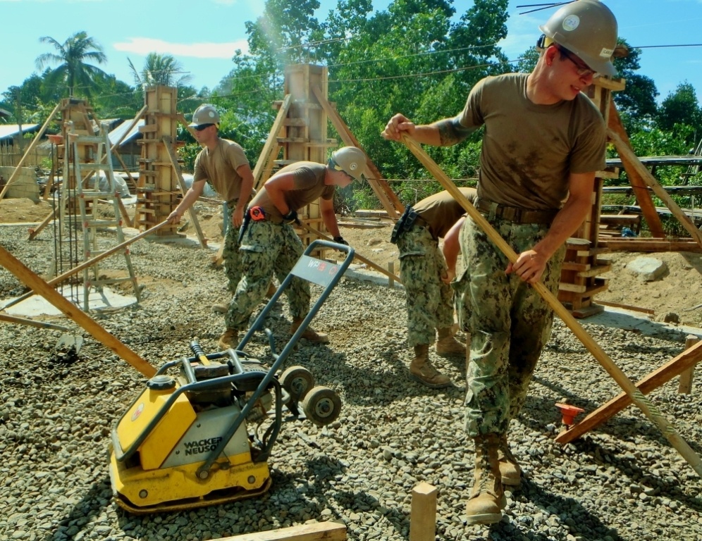 NMCB 5 CCAD Philippines continues work on Aplaya Elementary School