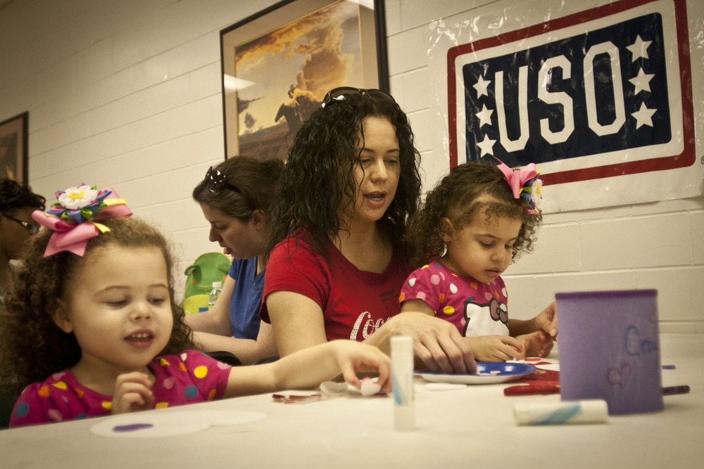 USO crafts time for 1st Cavalry kids on Fort Hood