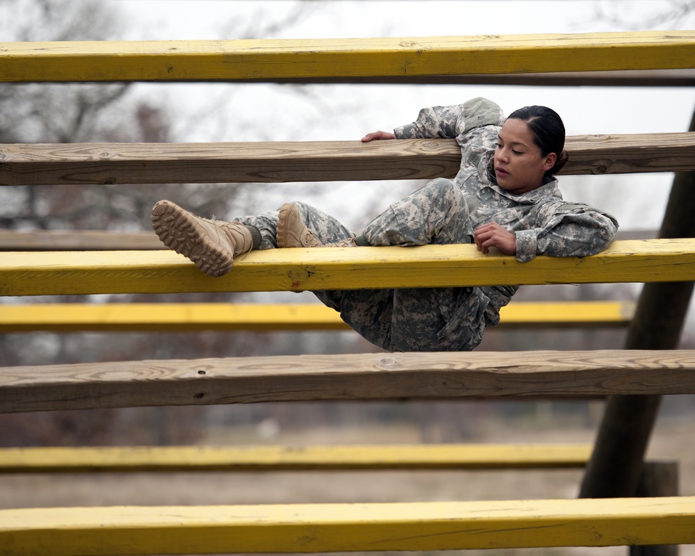 Texas Army, Air Guard battle in 1st joint Best Warrior Competition