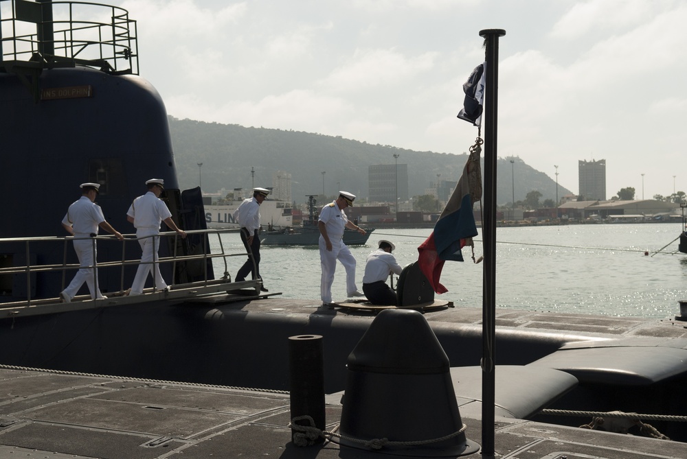 CNO Roughead in Israel CNO Roughead in Israel