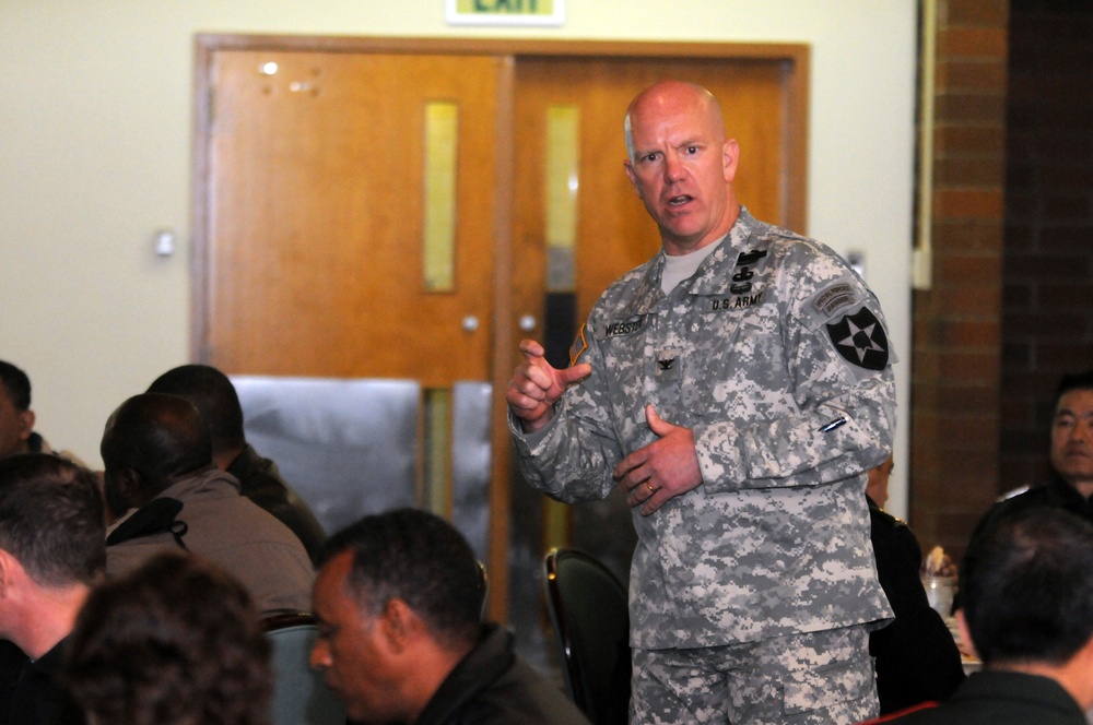 3-2 SBCT commander addresses Army War College International Fellows