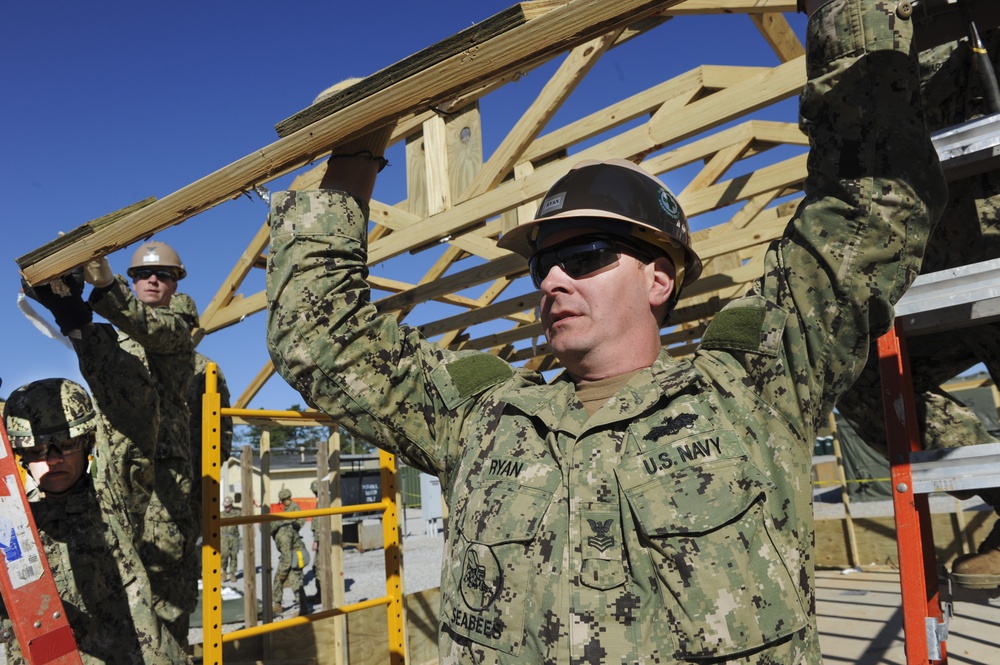 NMCB 15 training at Camp Shelby