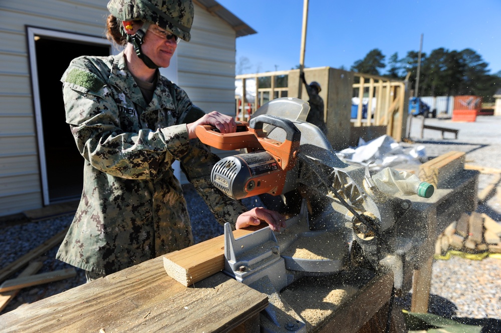 NMCB 15 training at Camp Shelby