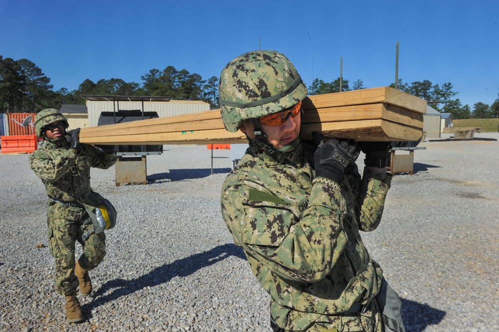 NMCB 15 training at Camp Shelby