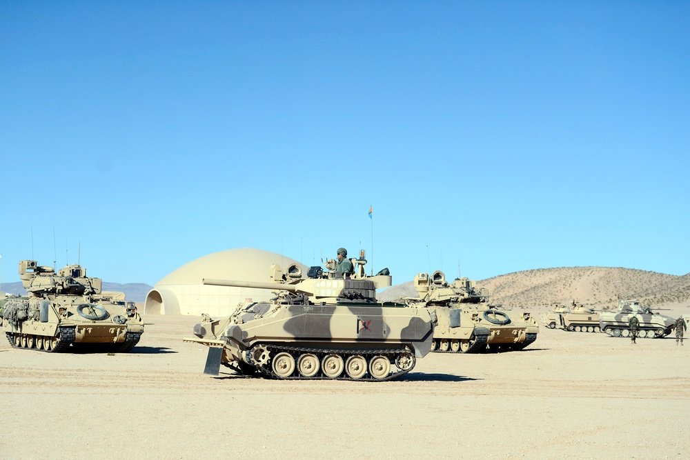 2nd BCT, 1 ID trains at NTC for AFRICOM