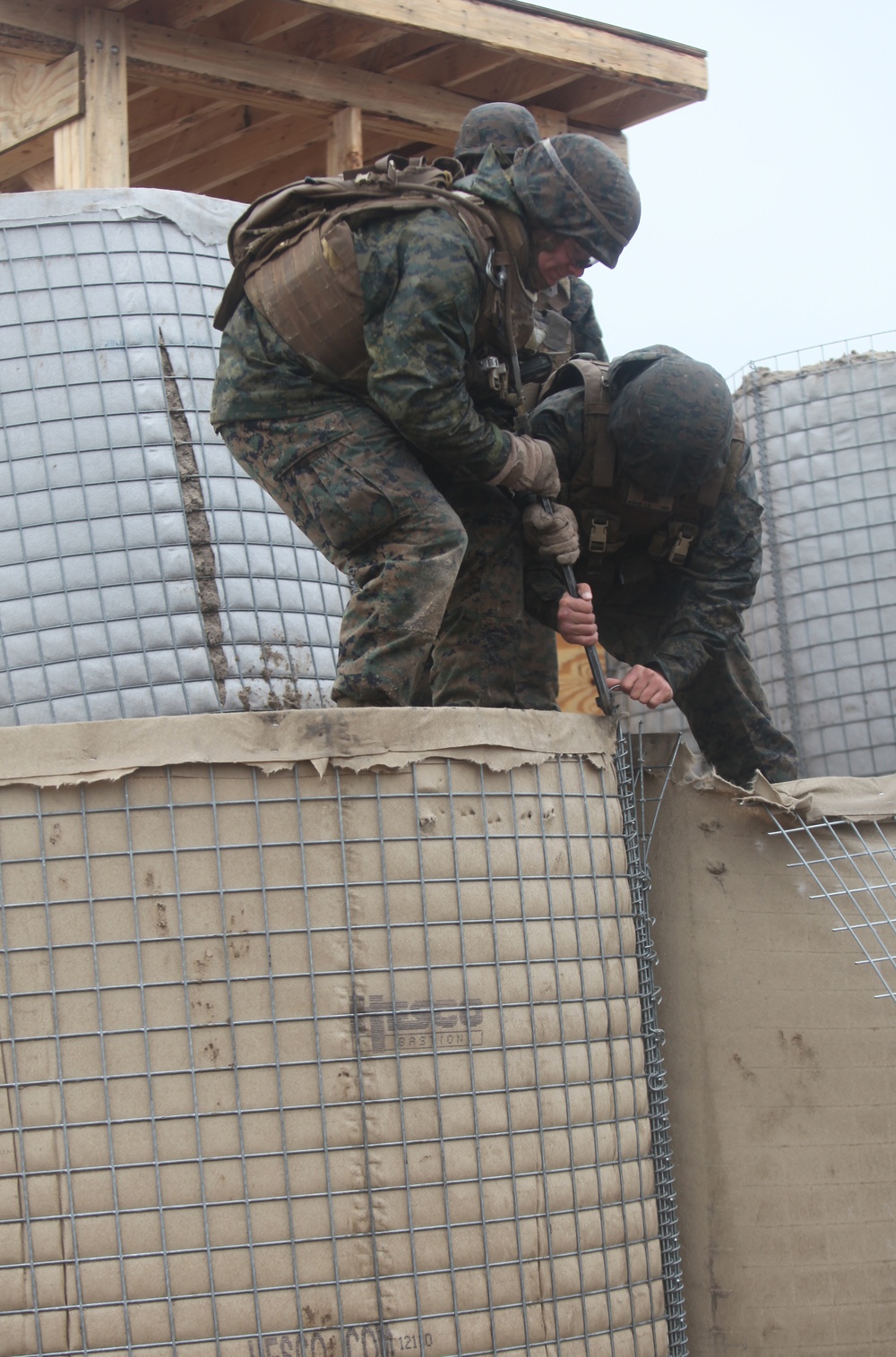 Combat engineers train at forward operating base