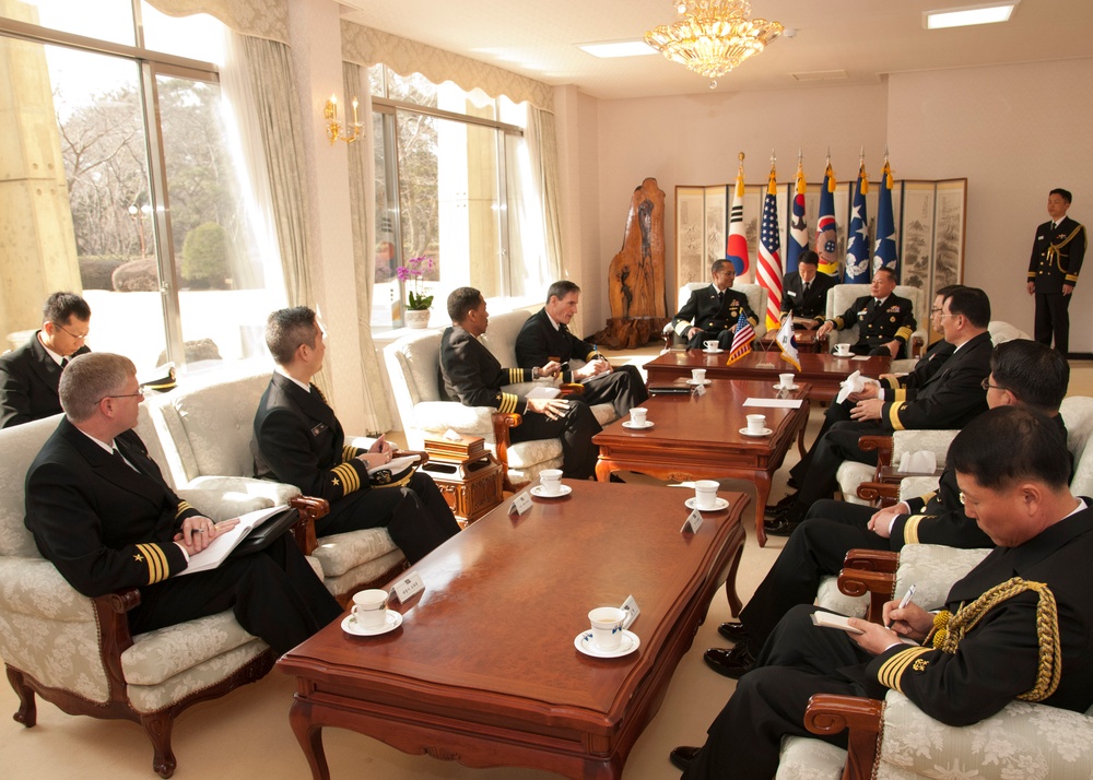 Pacific fleet commander in South Korea