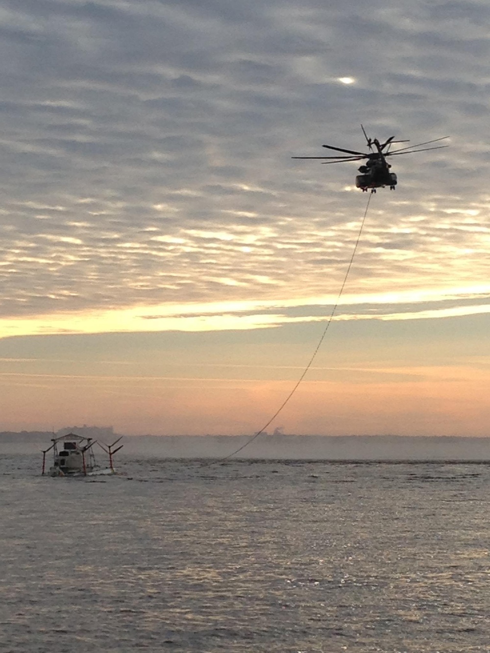 Super Stallion tows minesweeping sled