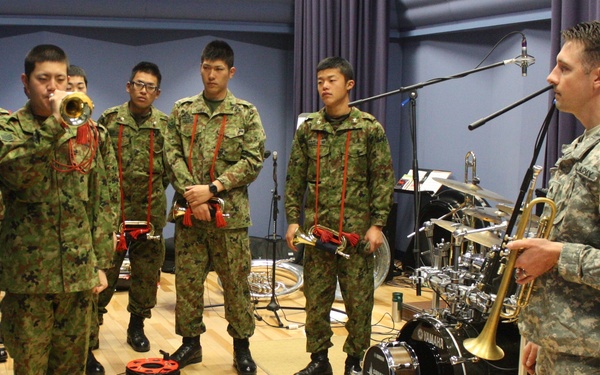 New JGSDF buglers