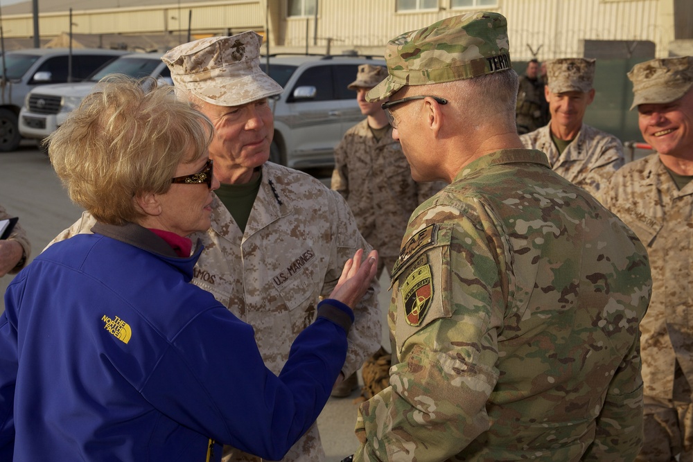 Marine commandant visits ISAF headquarters