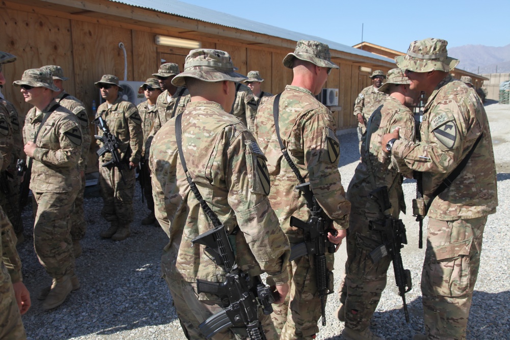 5th Battalion, 82nd Field Artillery Regiment promotion ceremony