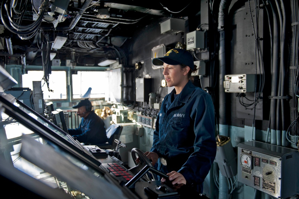 USS Hue City