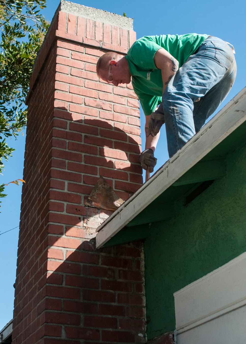 Coast Guardmen and women donate time and skills to Habitat for Humanity