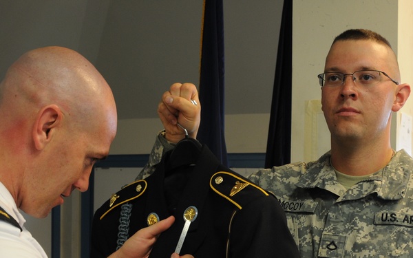 Old Guard Soldier mentors younger brother through training program